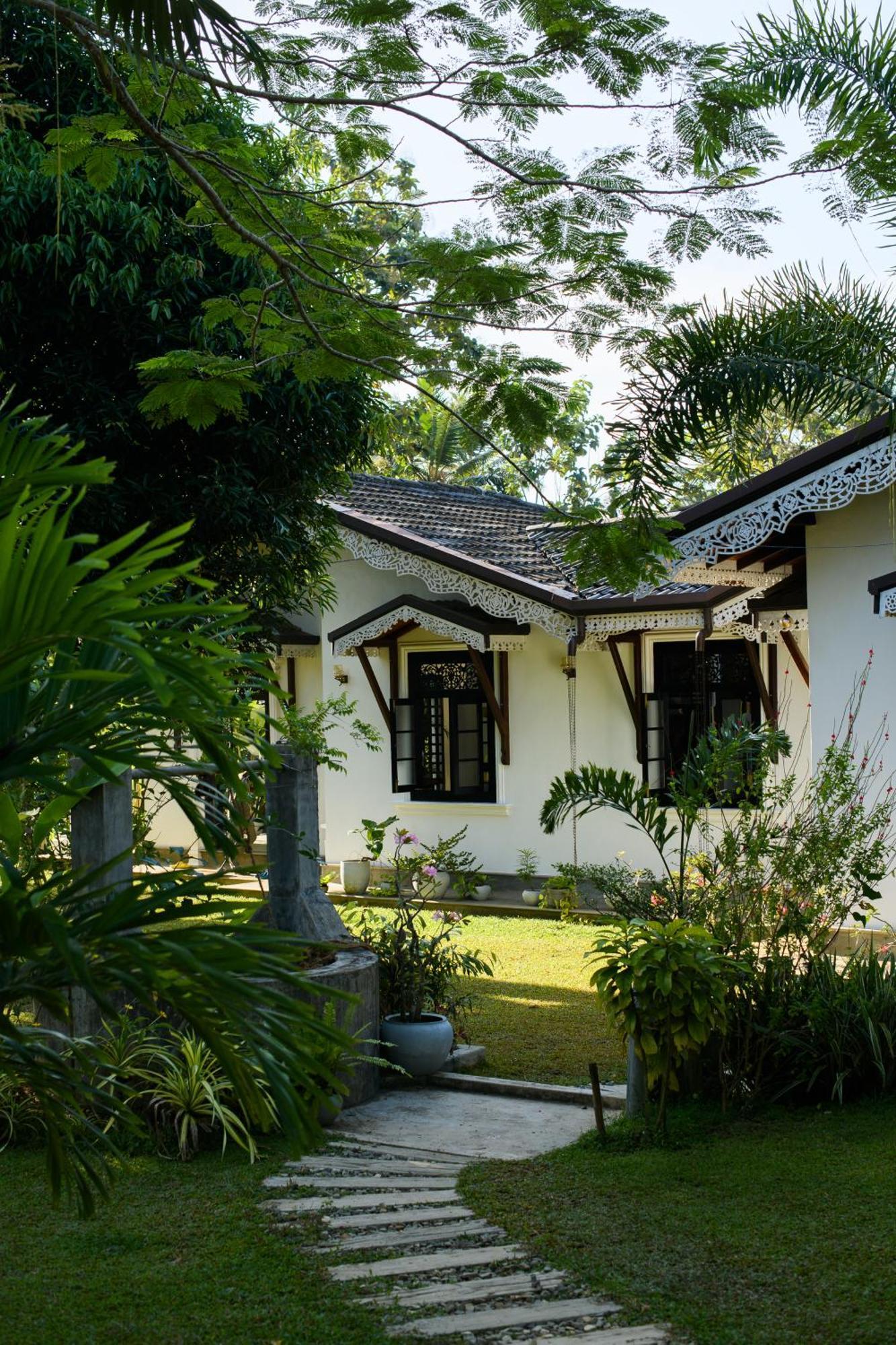 Roots Retreat Unawatuna Exterior foto