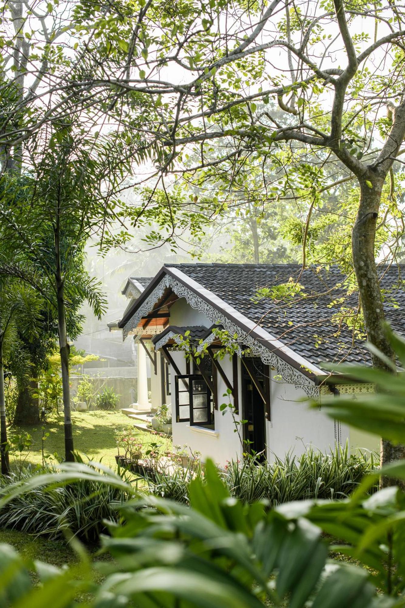 Roots Retreat Unawatuna Exterior foto